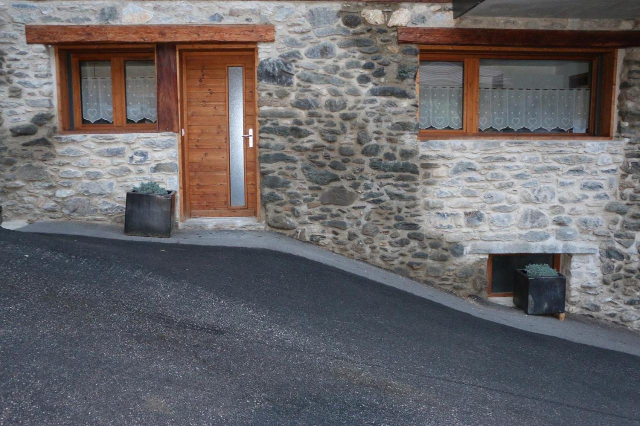 Maison De Village Au Pied Des 3 Vallees Villarlurin Экстерьер фото